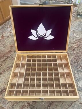 Young Living Wooden Essential Oil Storage Boc
